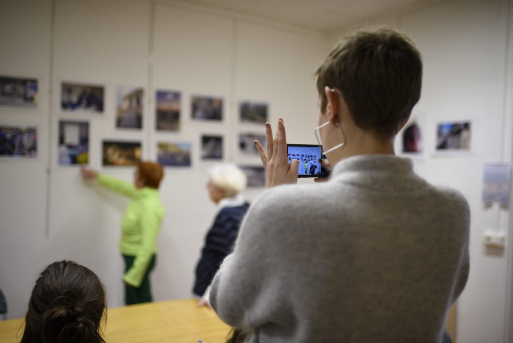 Faire de l’éducation permanente « universitaire » ?